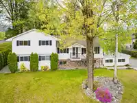 33103 WHIDDEN AVENUE - thumbnail 2