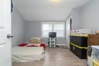 7725 BERKLEY STREET - thumbnail 3