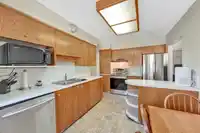 981 GROVER AVENUE - thumbnail 26