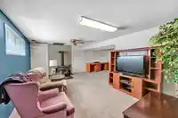 981 GROVER AVENUE - thumbnail 34