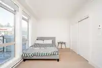 4 115 W QUEENS ROAD - thumbnail 15
