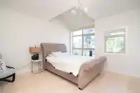 4 115 W QUEENS ROAD - thumbnail 22