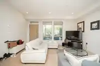 4 115 W QUEENS ROAD - thumbnail 6