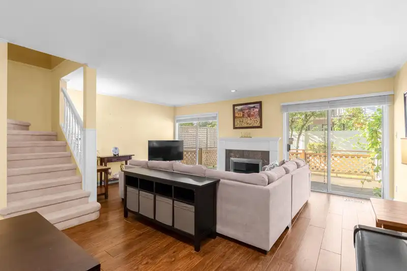 13 7820 ABERCROMBIE PLACE - photo 2 of 31