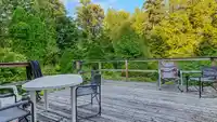 8484 196 STREET - thumbnail 4