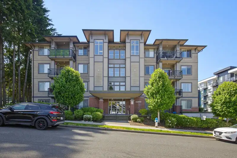 204 33898 PINE STREET - photo 1 of 31