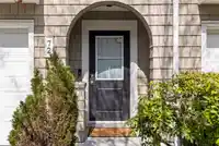 72 2418 AVON PLACE - thumbnail 3