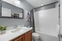 72 2418 AVON PLACE - thumbnail 32