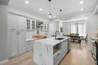 72 2418 AVON PLACE - thumbnail 8