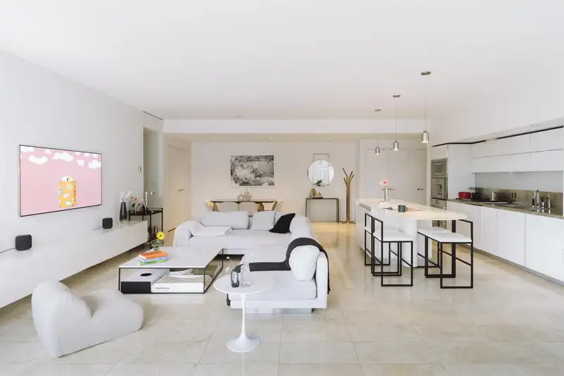 2106 838 W HASTINGS STREET - photo 3 of 24