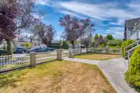1033 E 39TH AVENUE - thumbnail 32