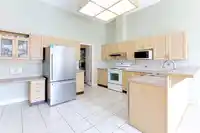 303 7500 ABERCROMBIE DRIVE - thumbnail 17