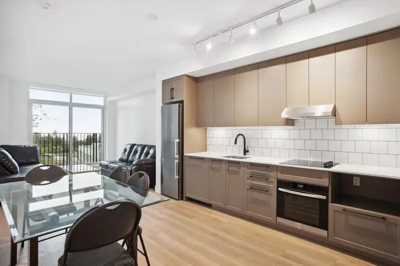 711 8750 UNIVERSITY CRESCENT - photo 1 of 23