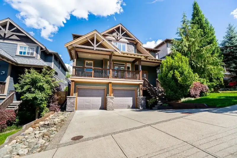 13622 228TH STREET - photo 1 of 40