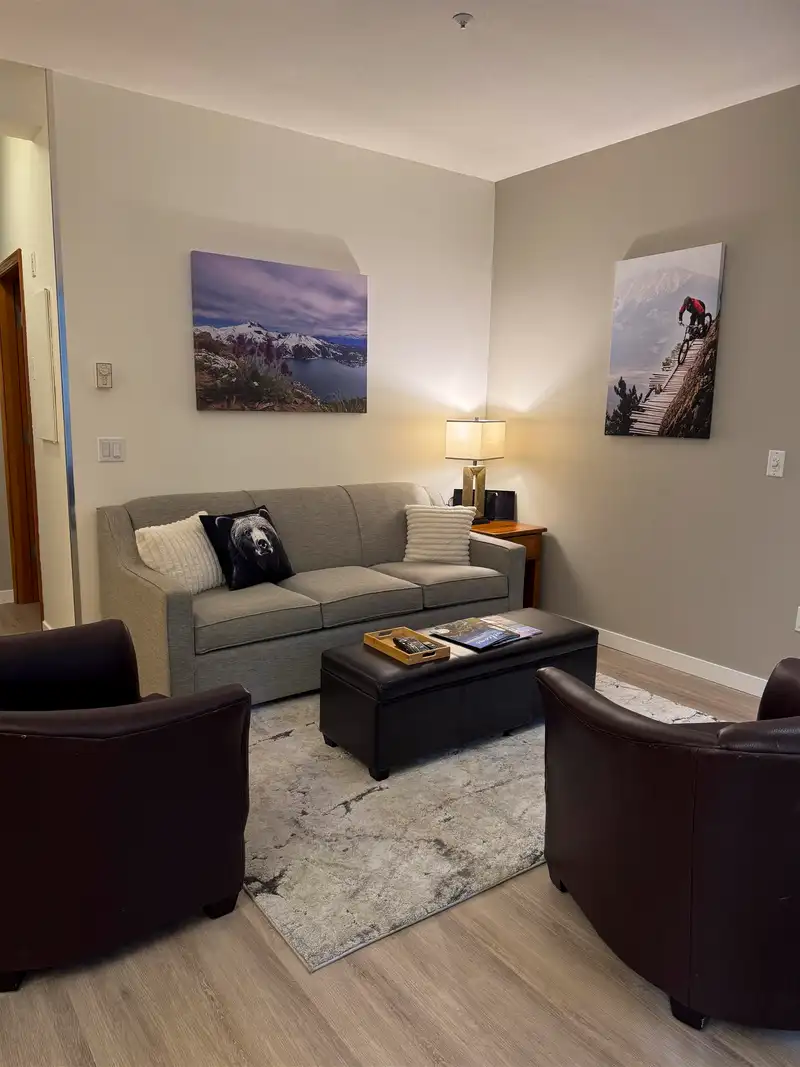 39 4355 NORTHLANDS (WEEK 5) BOULEVARD - photo 3 of 19