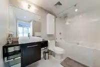 301 689 ABBOTT STREET - thumbnail 13