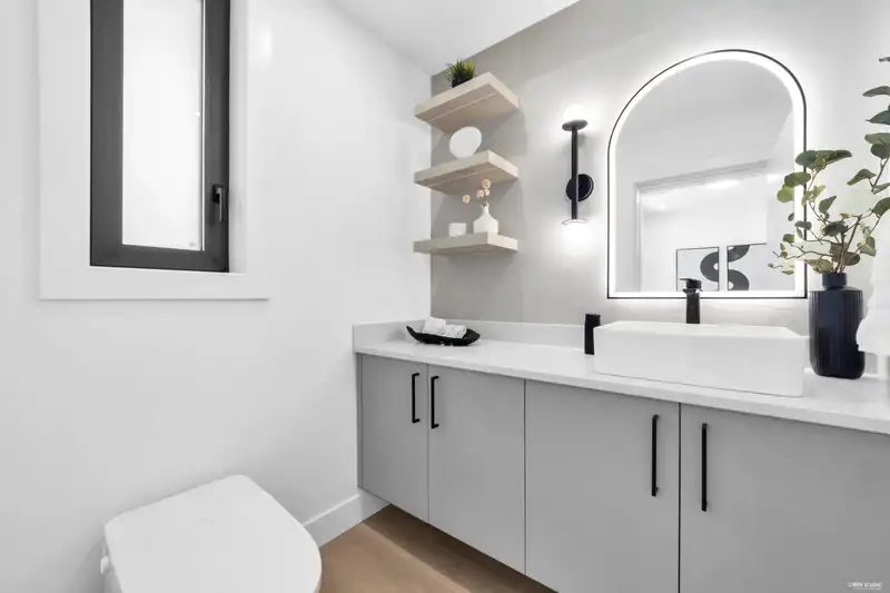 2 2316 CLIFF AVENUE - photo 4 of 35