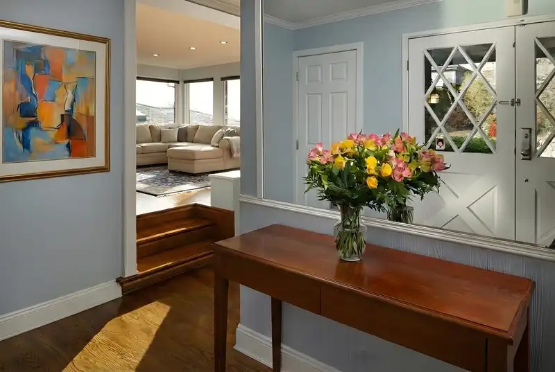 2558 MATHERS AVENUE - photo 3 of 35
