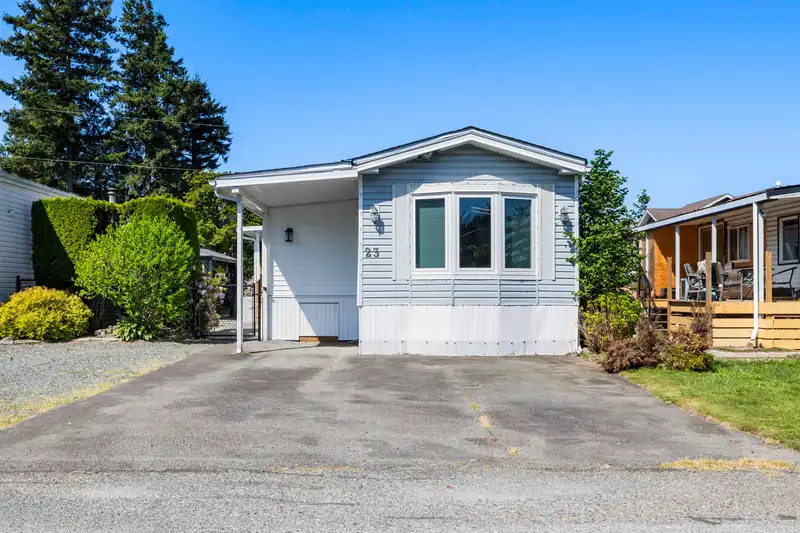 23 45640 WATSON ROAD - photo 2 of 33