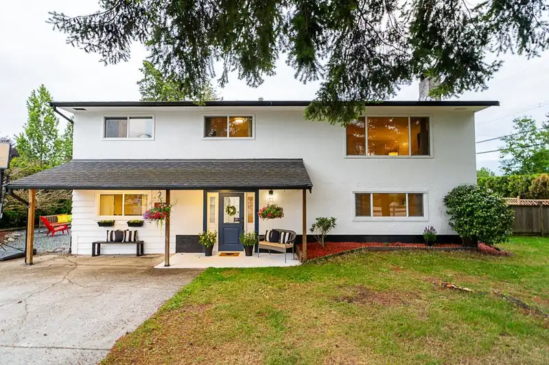 2954 270A STREET - photo 2 of 40