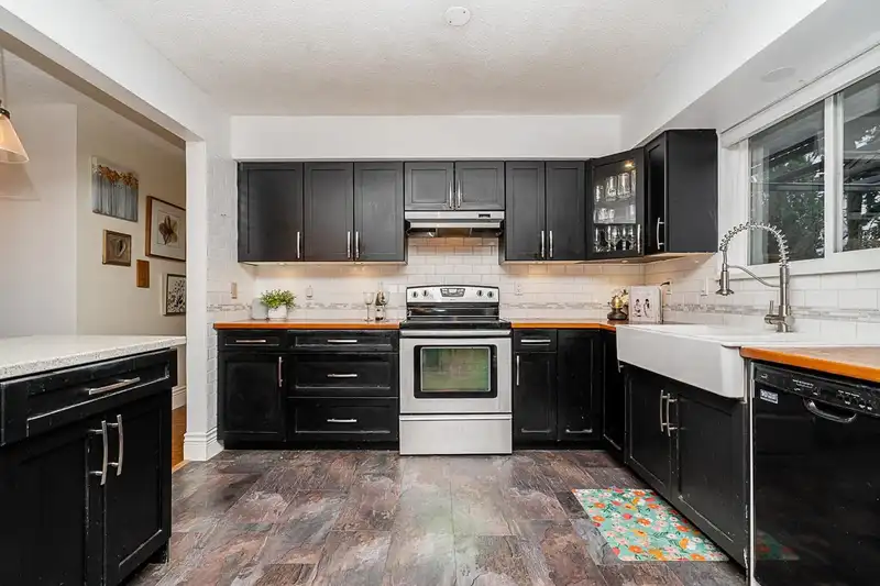 2954 270A STREET - photo 3 of 40