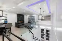 2170 OAKRIDGE CRESCENT - thumbnail 4