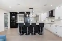 2170 OAKRIDGE CRESCENT - thumbnail 10