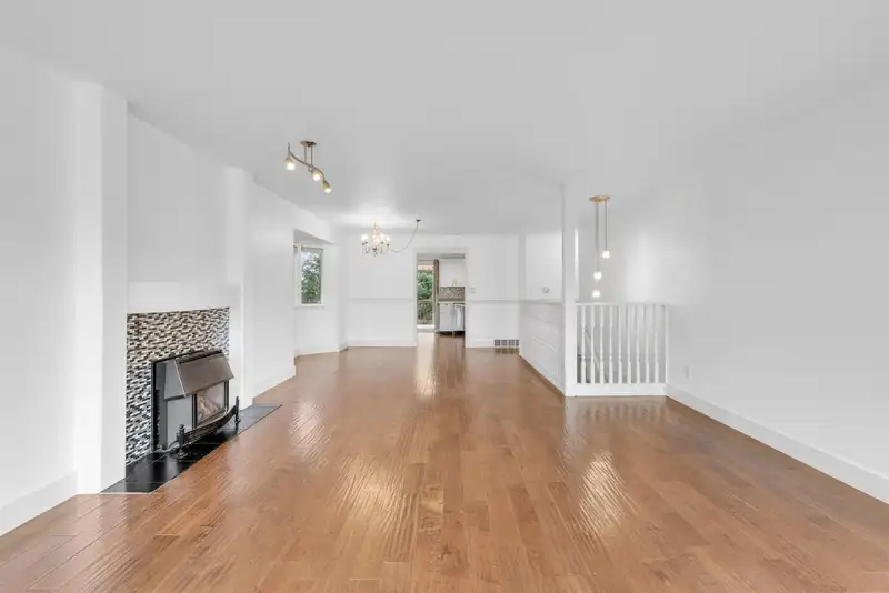 23003 REID AVENUE - photo 4 of 30