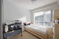 8 3201 NOEL DRIVE - thumbnail 9