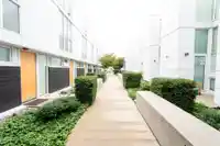 2208 WILLOW STREET - thumbnail 2