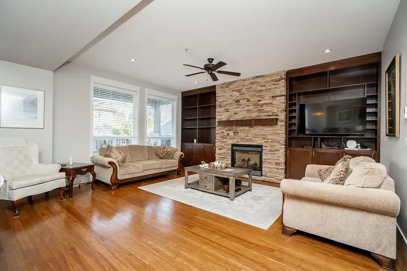 23641 112A AVENUE - photo 2 of 37