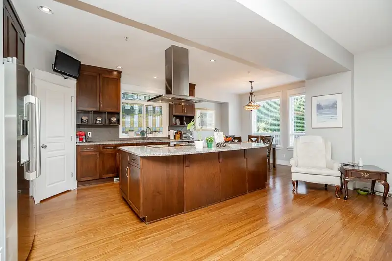 23641 112A AVENUE - photo 4 of 37