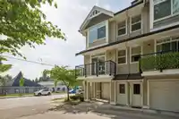 1 8277 161 STREET - thumbnail 4