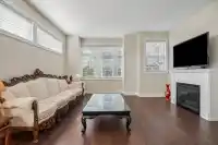 1 8277 161 STREET - thumbnail 8