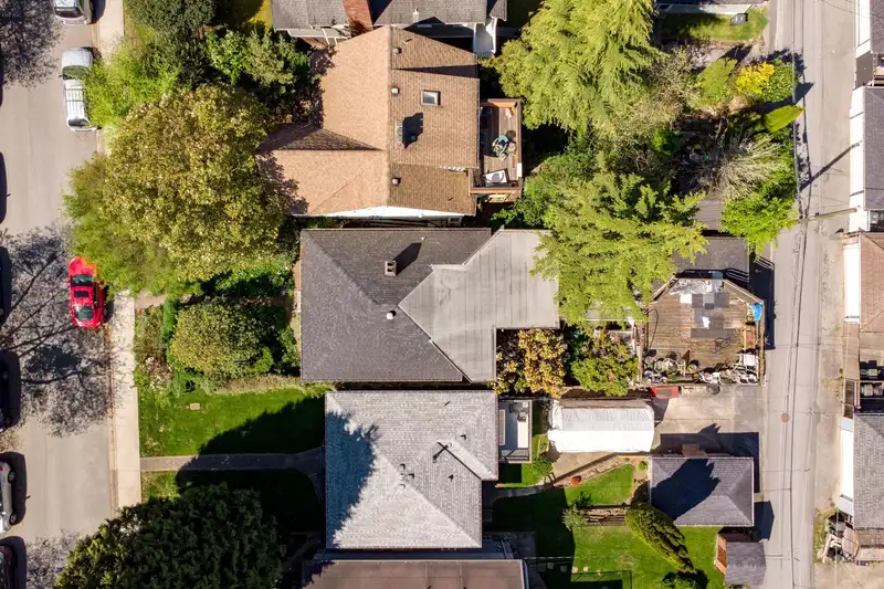 4137 MCGILL STREET - photo 2 of 16