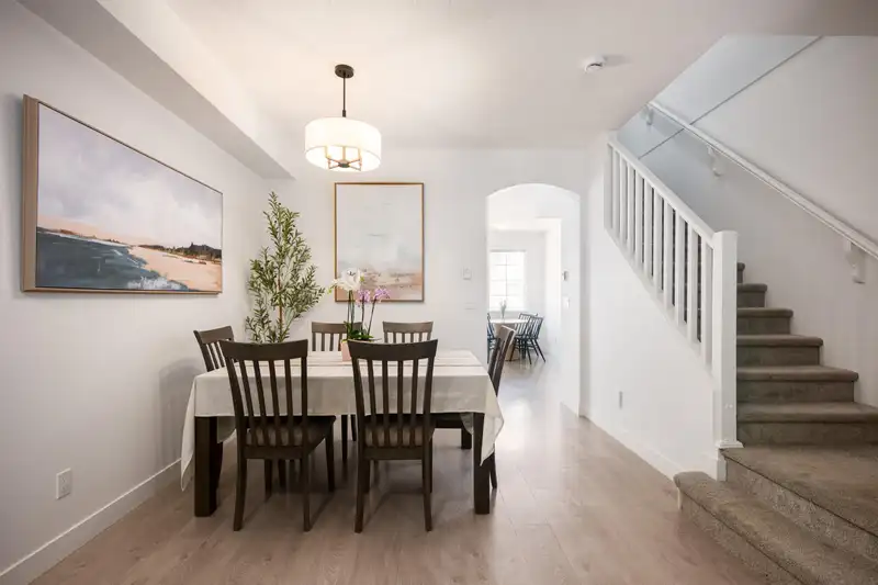 2 8533 CUMBERLAND PLACE - photo 1 of 38