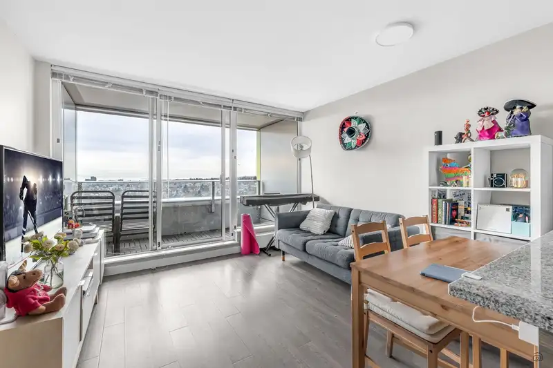 2605 488 SW MARINE DRIVE - photo 4 of 10