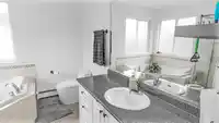 14867 67A AVENUE - thumbnail 32