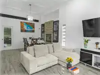 14867 67A AVENUE - thumbnail 6
