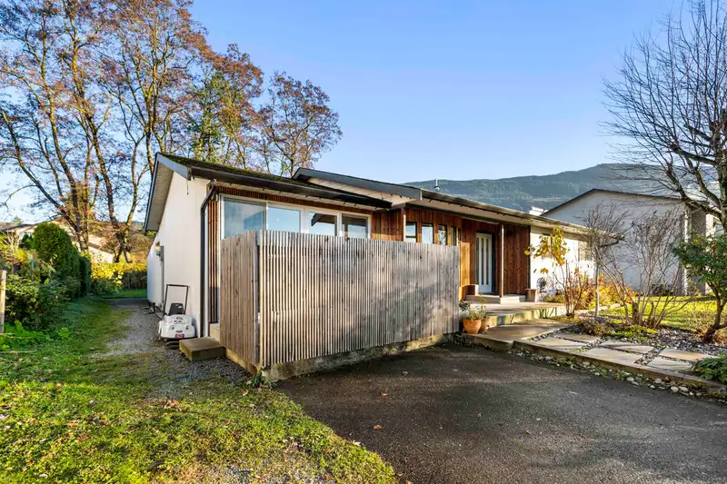 4472 KEHLER STREET - photo 4 of 40