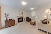 40 9000 ASH GROVE CRESCENT - thumbnail 3