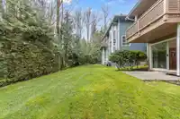 40 9000 ASH GROVE CRESCENT - thumbnail 26
