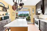 411 3 RENAISSANCE SQUARE - thumbnail 11