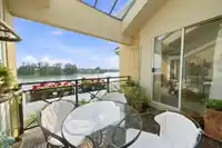 411 3 RENAISSANCE SQUARE - thumbnail 16