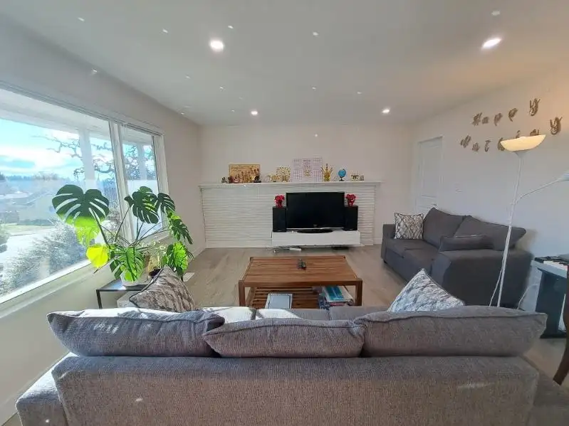 131 RICKMAN PLACE - photo 2 of 14