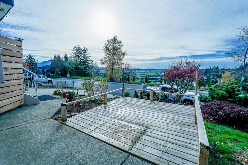 35683 TIMBERLANE DRIVE - photo 4 of 26