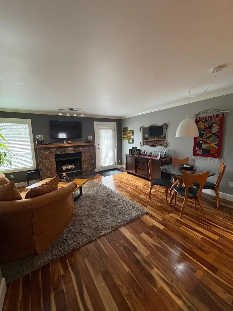 25 11464 FISHER STREET - photo 3 of 16