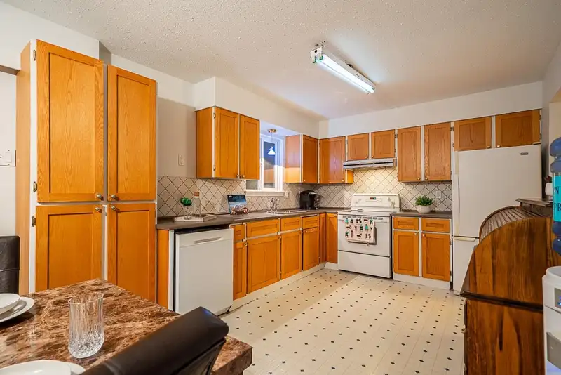 26877 33 AVENUE - photo 3 of 30