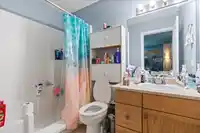 B 9570 HAZEL STREET - thumbnail 14