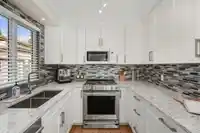 6 9539 208 STREET - thumbnail 11
